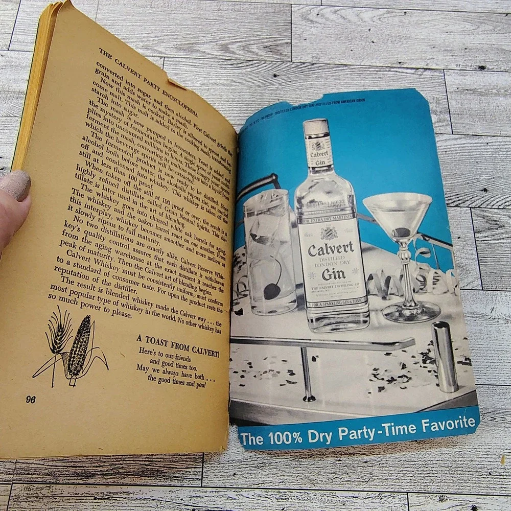 The Calvert Party Encyclopedia Home Entertaining Cookbook Booklet 1960 fun!‎
